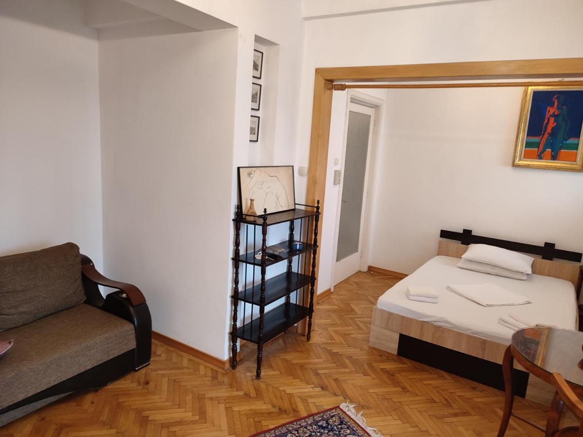 Accommodation Ateneu Palace Bukurešť Exteriér fotografie